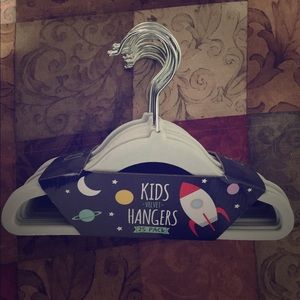 Velvet Kids Hangers- 5 Packs